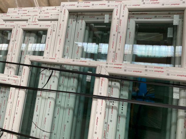 FINESTRE ALUPLAST 4000 SU MISURA PER CASA INFISSI IN PVC - Foto 6