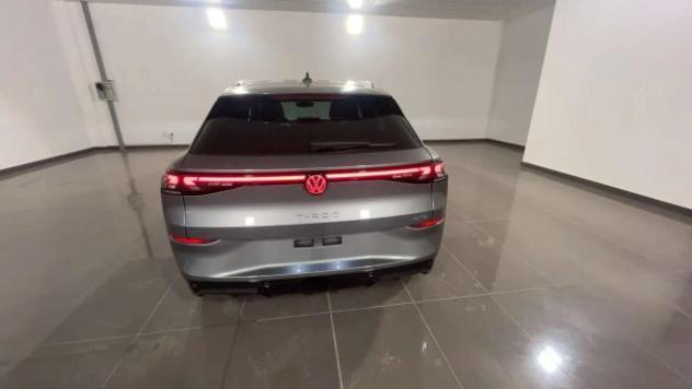 Volkswagen T-Roc 1.5 etsi R-Line 150cv dsg - Foto 5