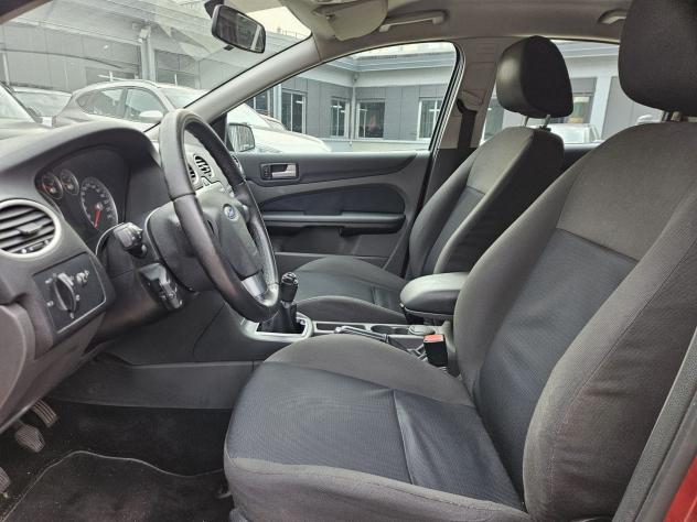 Ford Focus Focus 5p 1.6 tdci 90cv - Foto 8