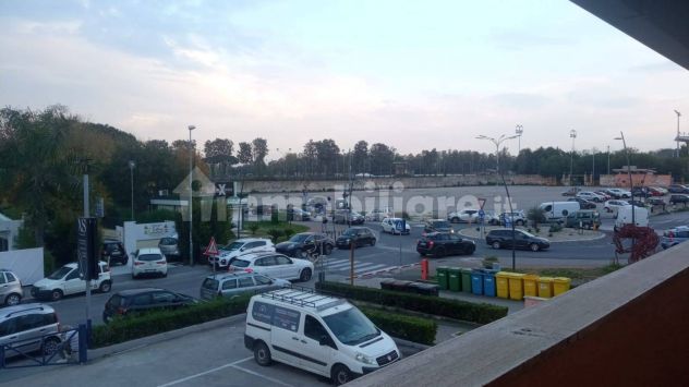 NOBILE APPARTAMENTO UBICATO IN PARCO VICINO IPPODROMO
