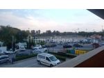 NOBILE APPARTAMENTO UBICATO IN PARCO VICINO IPPODROMO