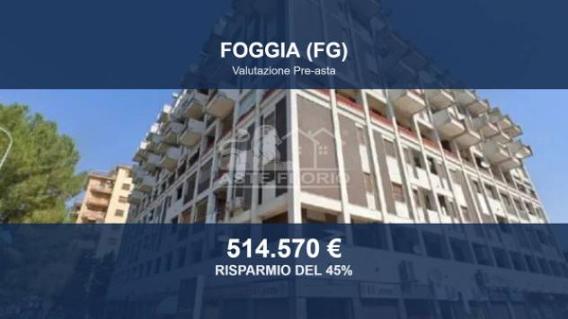 Immobile in asta di 669 m², box auto in vendita a Foggia