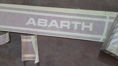 Adesivo destro Punto Abarth FIAT 71769144 ORIGINALE - Foto 6