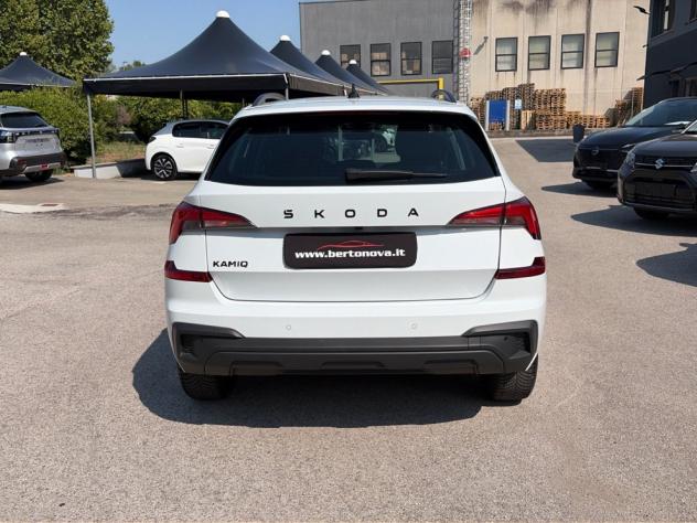 Škoda Kamiq 1.0 TSI Black Dots 70kW - Foto 6