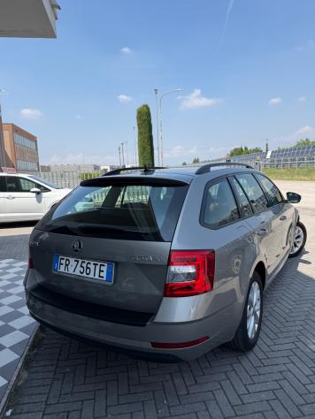 Skoda Octavia 1.6 TDI CR 115 CV DSG Style - Foto 4