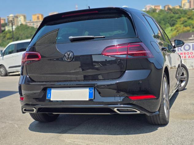 Volkswagen Golf 1.5 TSI ACT 5p. Sport R line - Foto 6
