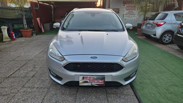 Ford Focus 1.5 TDCi 120 CV Start&Stop Powershift SW Titanium X - Foto 2