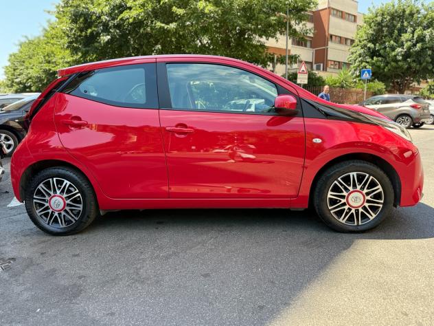 Toyota Aygo 1.0 72cv Automatica UNIPRO - Foto 5