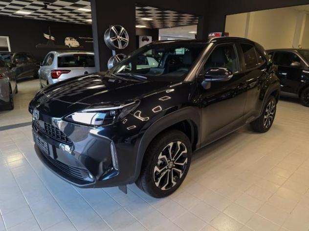 TOYOTA Yaris Cross 1.5 Hybrid 130 CV 5p.E-CVT Trend km0 rif. 23236049 - Foto 3