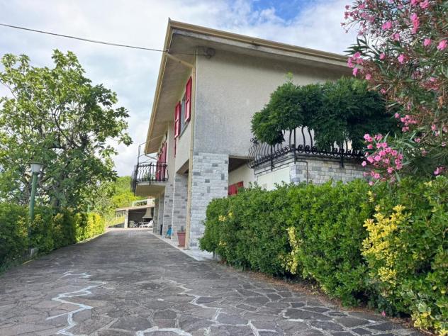 Villa in vendita a Santo Stefano di Magra