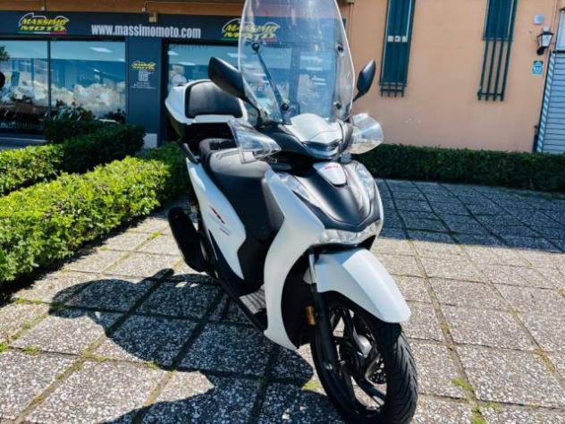 HONDA SH 150 TUTTO INCLUSO ANCHE PASSAGGIO! MINI RATE rif. 23838595 - Foto 9