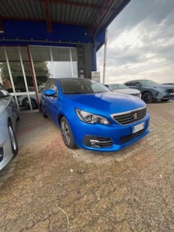 PEUGEOT 308 PureTech Turbo 130 S&S Active rif. 22356949 - Foto 3