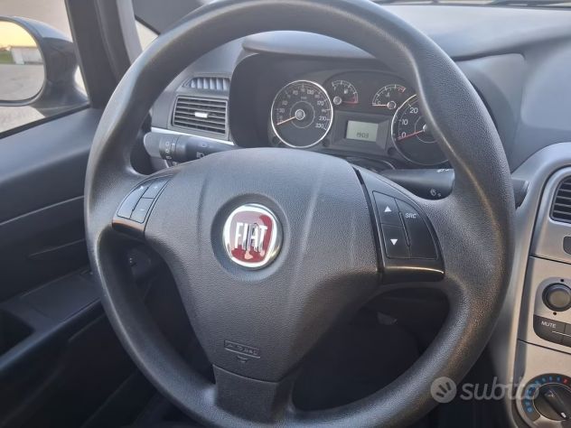 Fiat Punto 1.3 MJT II S&S 85 CV 5 porte ECO Easy - Foto 6