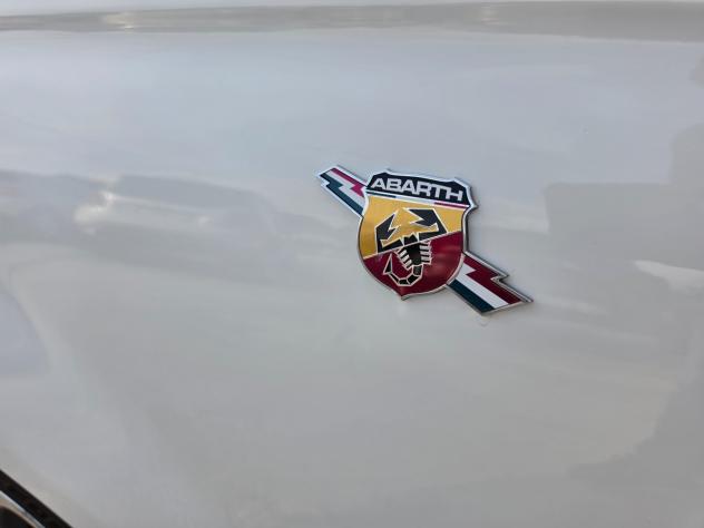 Abarth 500 C 1.4 Turbo T-Jet MTA - Foto 4