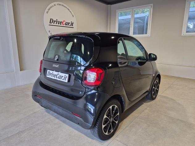 smart forTwo FORTWO 0.9 TURBO PASSION 90CV TWINAMIC TETTO PANORAMICO VETRI PRIVACY CRUISE CONTROL C.15" CLIMA - Foto 6