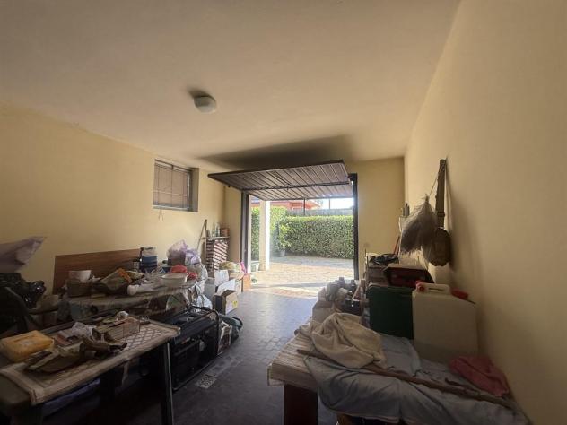 VILLA SINGOLA SU LOTTO DI 1200 MQ - Foto 14
