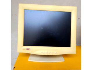 Monitor LCD 15 pollici 4:3