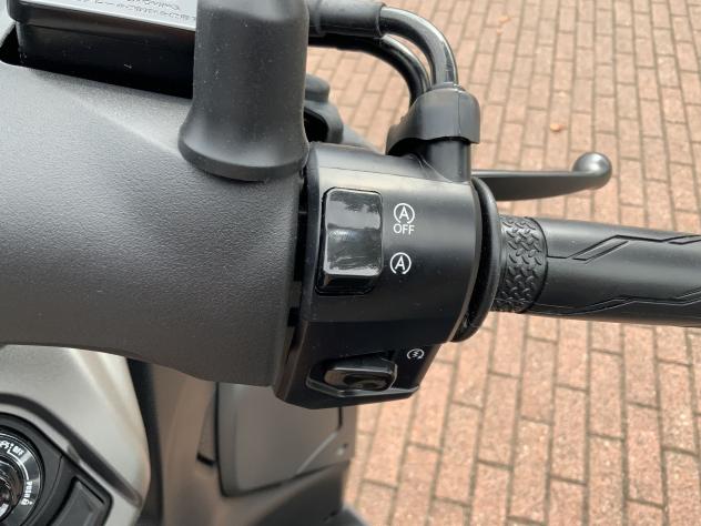 Yamaha Tricity 125 km 0 - Foto 10