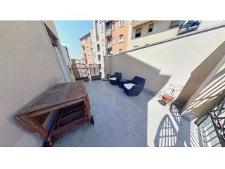 BILOCALE CON TERRAZZO - SAN SIRO