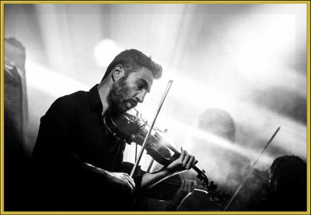 Violinista classico/elettrico per matrimoni/eventi a Milano