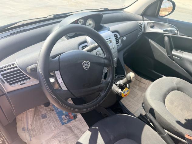 Lancia Ypsilon 1.3 MJT Diva - Foto 10