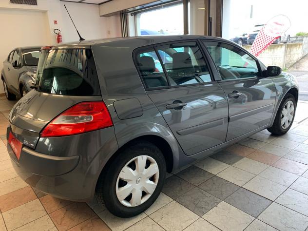 Renault Megane Mane 1.4 16V 5 porte - Foto 4