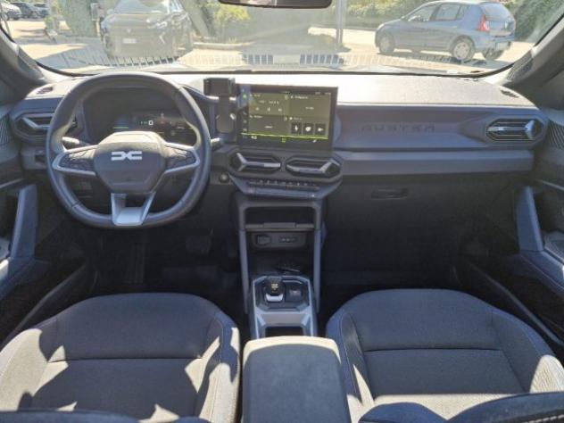 DACIA Duster Hybrid 140 CV Journey rif. 24136658 - Foto 9