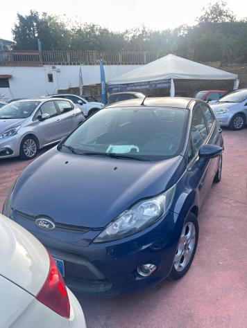 Ford Fiesta Ikon 1.2 60CV 5 porte - Foto 2