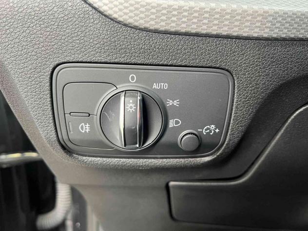 Audi Q2 2.0 30 TDI S LINE ED - Foto 10