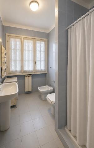 Villa indipendente con ampio giardino e taverna – Greve in Chianti (frazione Greti ) - Foto 14