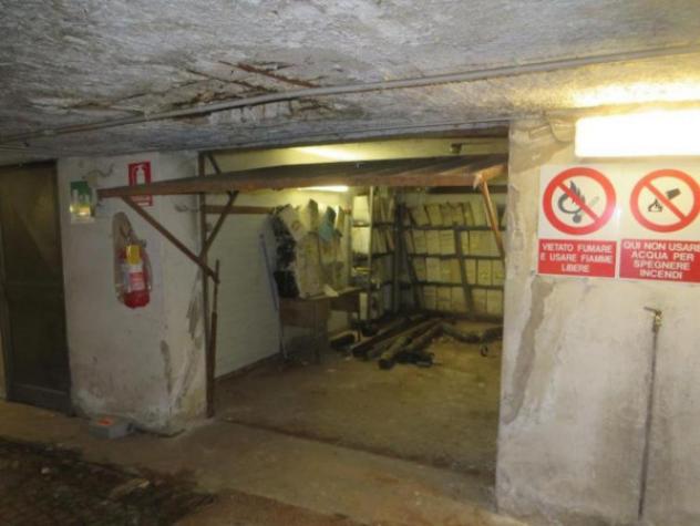 Immobile in asta di 123 m² con più di 5 locali e box auto in vendita a Rovigo - Foto 11