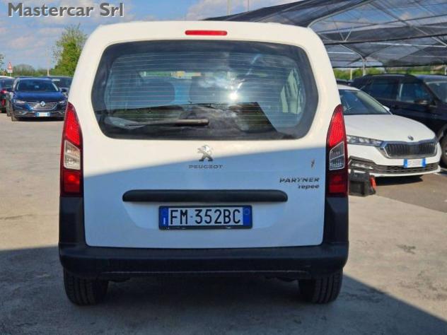 PEUGEOT Partner Tepee 1.6 BLUEHDI 75CV 5 posti N1 E6 - FM352BC rif. 23943522 - Foto 6