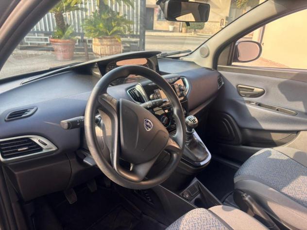 LANCIA Ypsilon 1.0 FireFly 5p.S&S Hybrid Oro - Foto 4