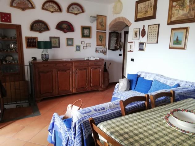 BORGO SAN LORENZO CARATTERISTICO 3 VANI TERRAZZA ABITABILE