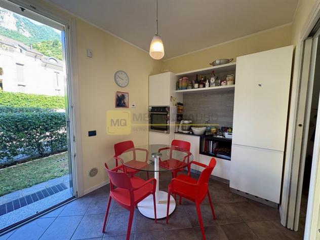 VALMADRERA (LC) - elegante villa a schiera con ascensore interno, doppi giardini e ampi spazi – Valmadrera - Foto 19