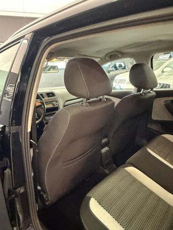 Volkswagen Polo Cross 1.6 TDI 90CV DPF - Foto 10