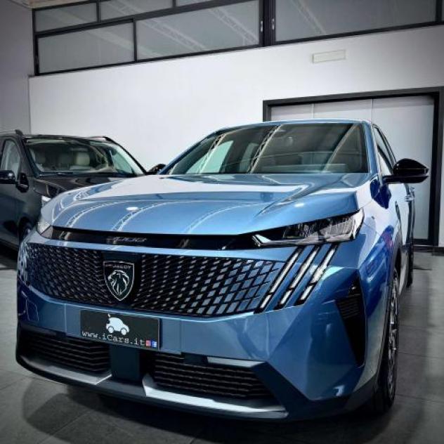 Peugeot 3008 1.2 Hybrid 145CV E-DCS6 Allure KM0 - Foto 2