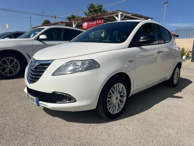 Lancia Ypsilon 1.2 69 CV 5 porte S&S Gold -2014