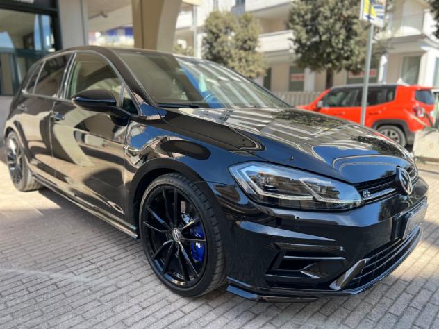 Volkswagen Golf R 2.0 TSI DSG 4MOTION 5p. BMT