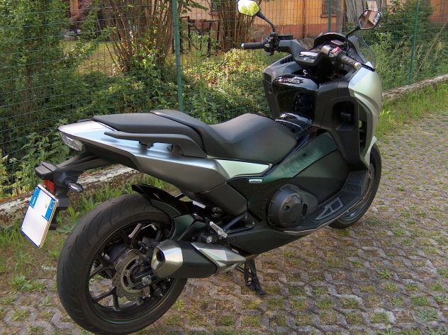 Honda Integra 750 m.y. 2020, km. 31.400 a Milano, come nuova - Foto 8