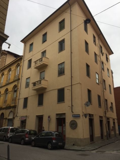 PISA CENTRO AFFITTO UN POSTO LETTO IN AMPIA DOPPIA PER STUDENTI - Foto 10