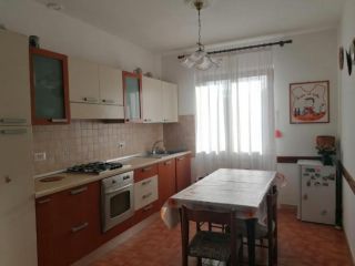 Casa semindipendente in affitto a Carrara 120 mq  Rif: 1388909