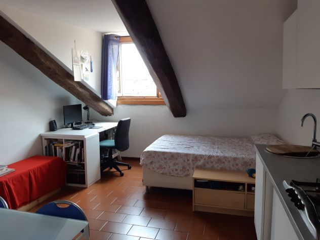 Mansarda arredata corso vittorio 350 euro - Foto 5