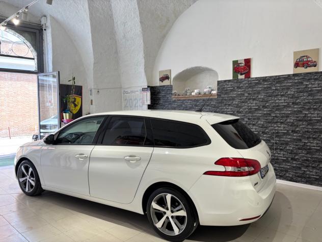 Peugeot 308 1.6 HDi 92 CV SW Allure - Foto 7