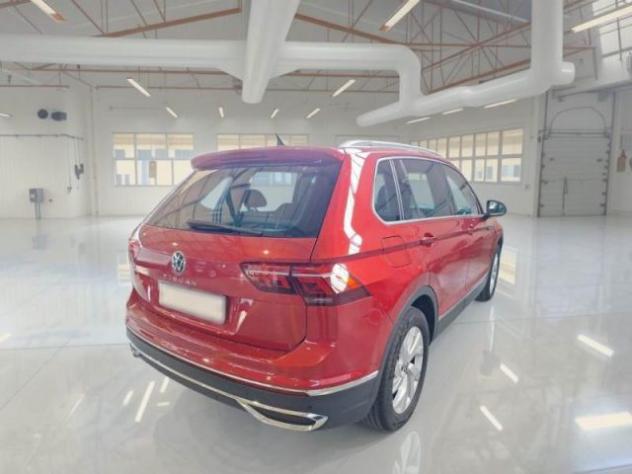 VOLKSWAGEN Tiguan 2.0 TDI 150 CV SCR DSG Elegance rif. 23384846 - Foto 2