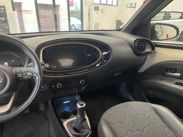 Toyota Aygo X 1.0B (72 CV) Lounge Air - Foto 10
