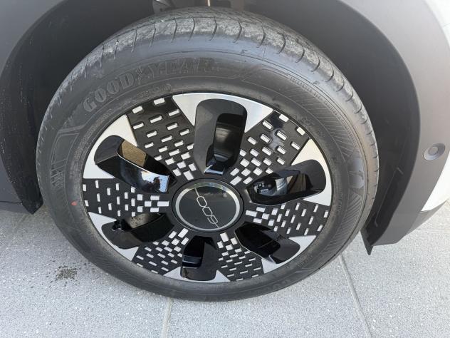 FIAT 600 1.2 hybrid La Prima 100cv auto *PRONTA CONSEGNA* - Foto 7