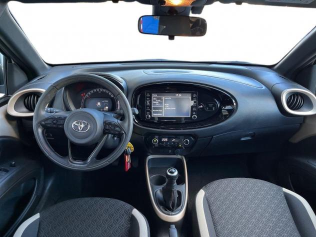 Toyota Aygo X 1.0B (72 CV) Trend - Foto 7