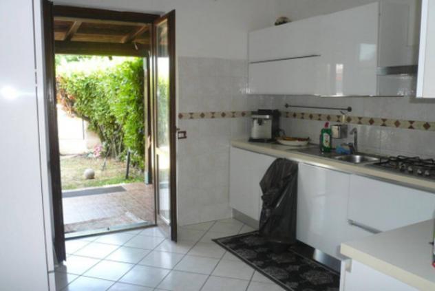Immobile in asta di 370 m², box auto in vendita a Castiraga Vidardo - Foto 5