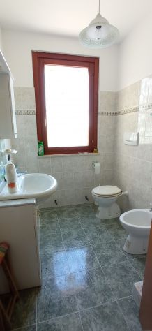 VILLA PANORAMICA CON AMPIO GIARDINO - Foto 9
